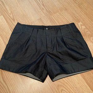 Mossimo Stretch Women's Black Pleated Cuffed Denim Shorts Size 2‎